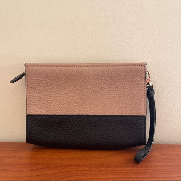 Kate Spade Wristlet - Picture 2 of 4